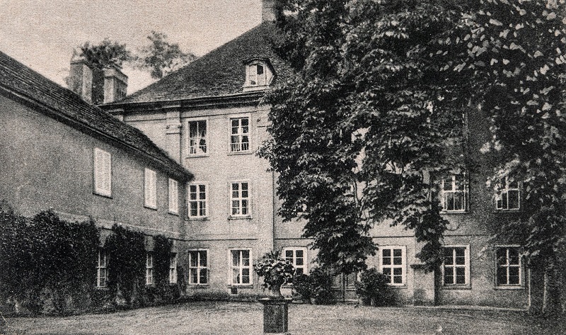 Schoenhausen Birthplace Bismarck postcard excerpt