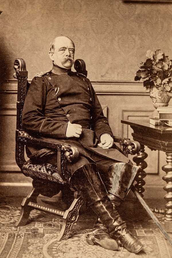 1871 2 Bismarck si kancelar